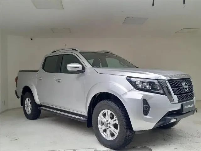 Nissan Frontier Frontier XE CD 4x4 2.3 Bi-TB Diesel Aut. 2025