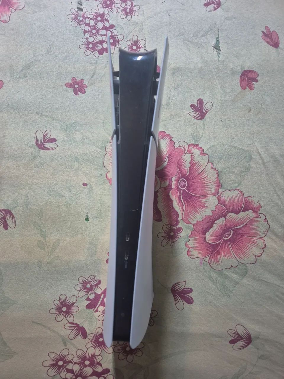 VENDO PS5 SLIM COM 2 CONTROLE  - Foto 3