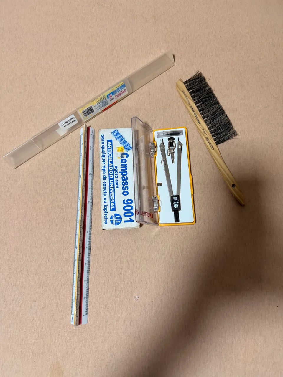 Kit de Desenho Técnico - Muito Pouco Usado