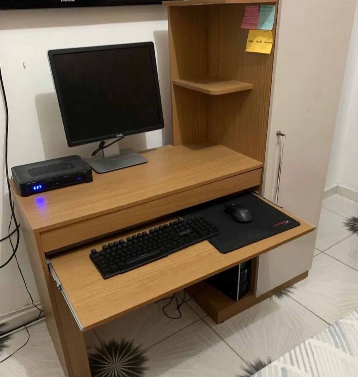 ESCRIVANINHA COM 1 PORTA E CHAVE