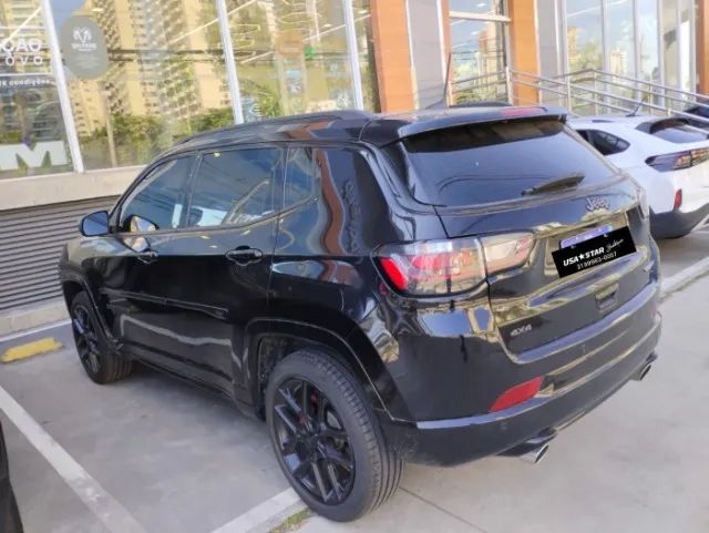 Jeep Compass Black Hurricane 2.0 4X4 TB Aut. 2026 - Foto 4