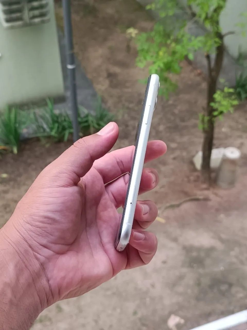 iPhone 11 64GB Branco Não Liga Aceito Troca - Foto 2