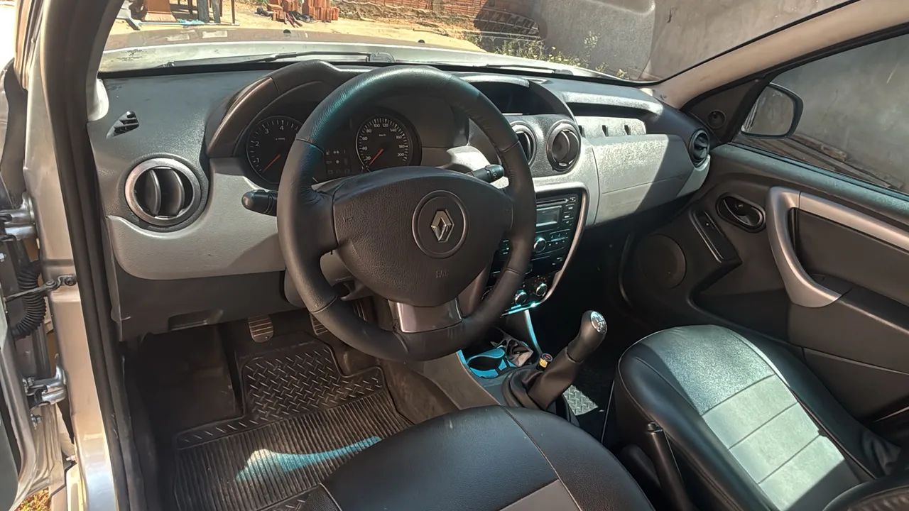 Renault Duster Expression 1.6 Hi-flex 16V Mec. 2015 - Foto 5
