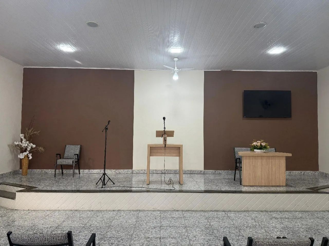 Imóvel Comercial para Venda em São Mateus, Fátima, 1 dormitório, 2 banheiros - Foto 2