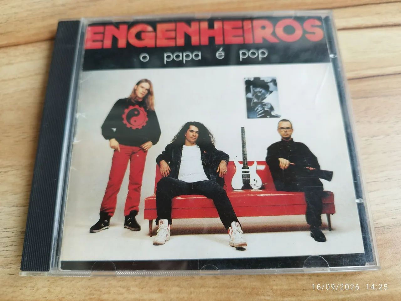 Cd Engenheiros - O Papa é Pop