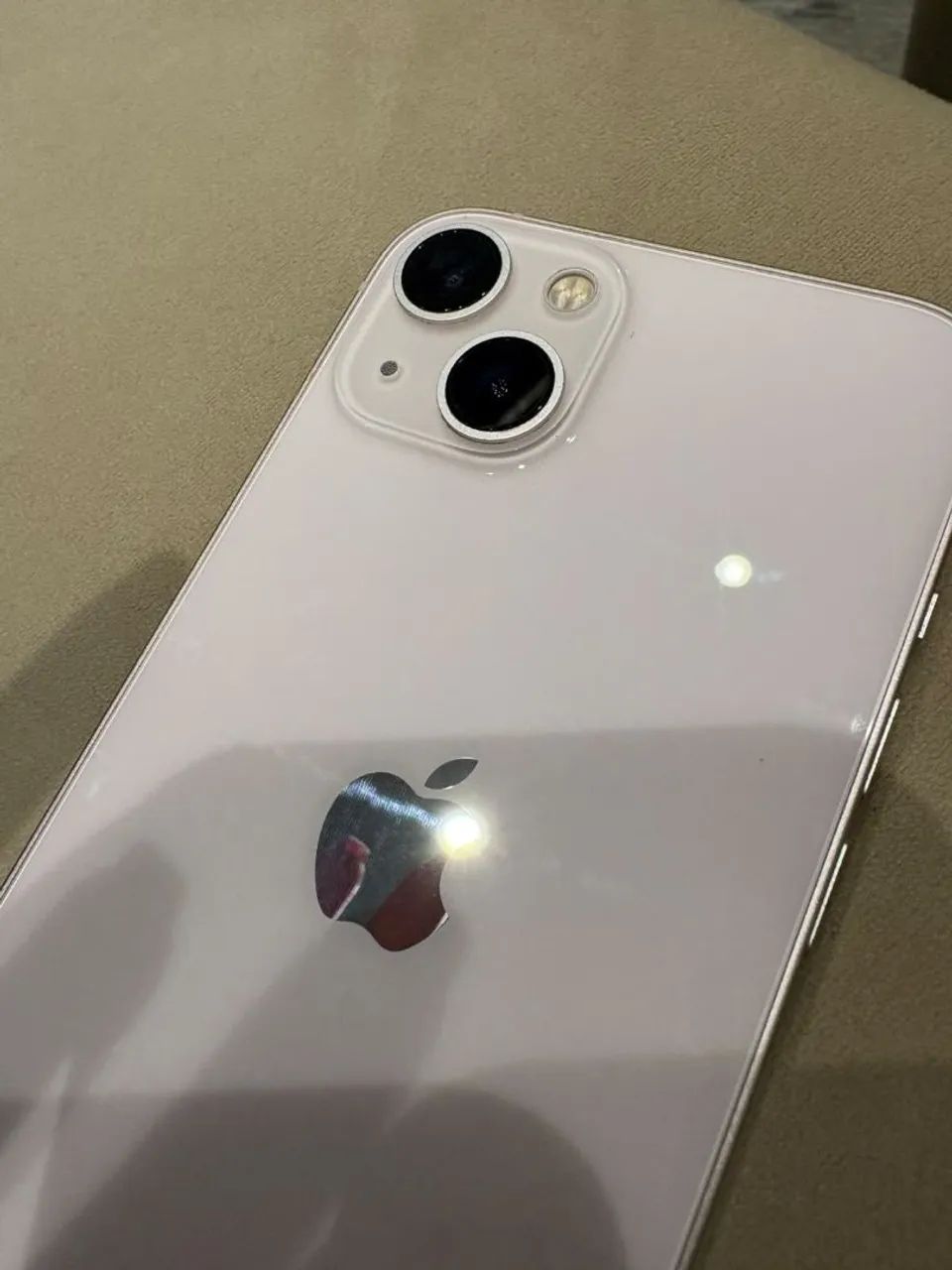 IPHONE 13 (rosa / sem detalhe) - Celulares e Smartphones - Cidade