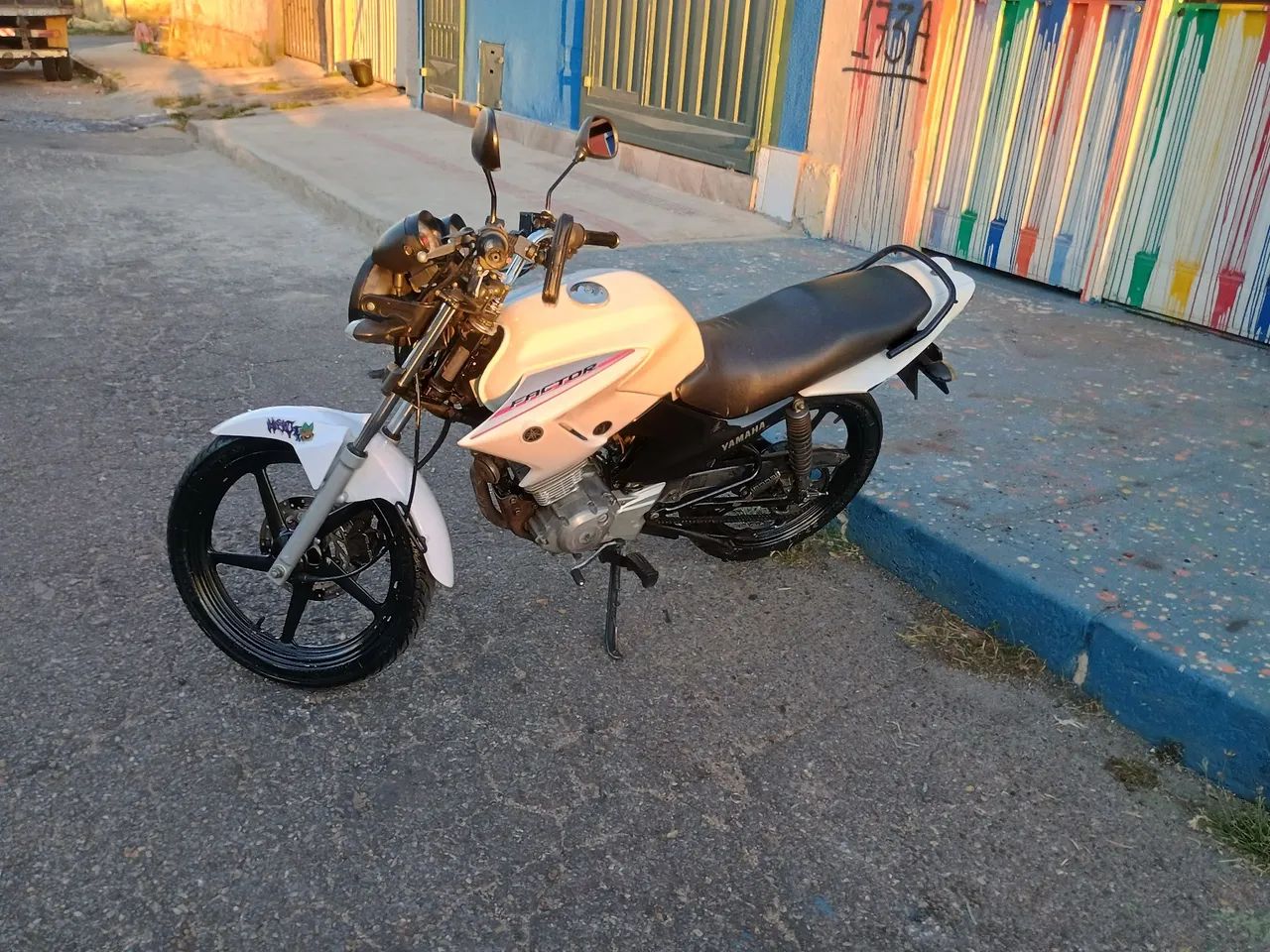 Factor 125 ED  2016 - Foto 2