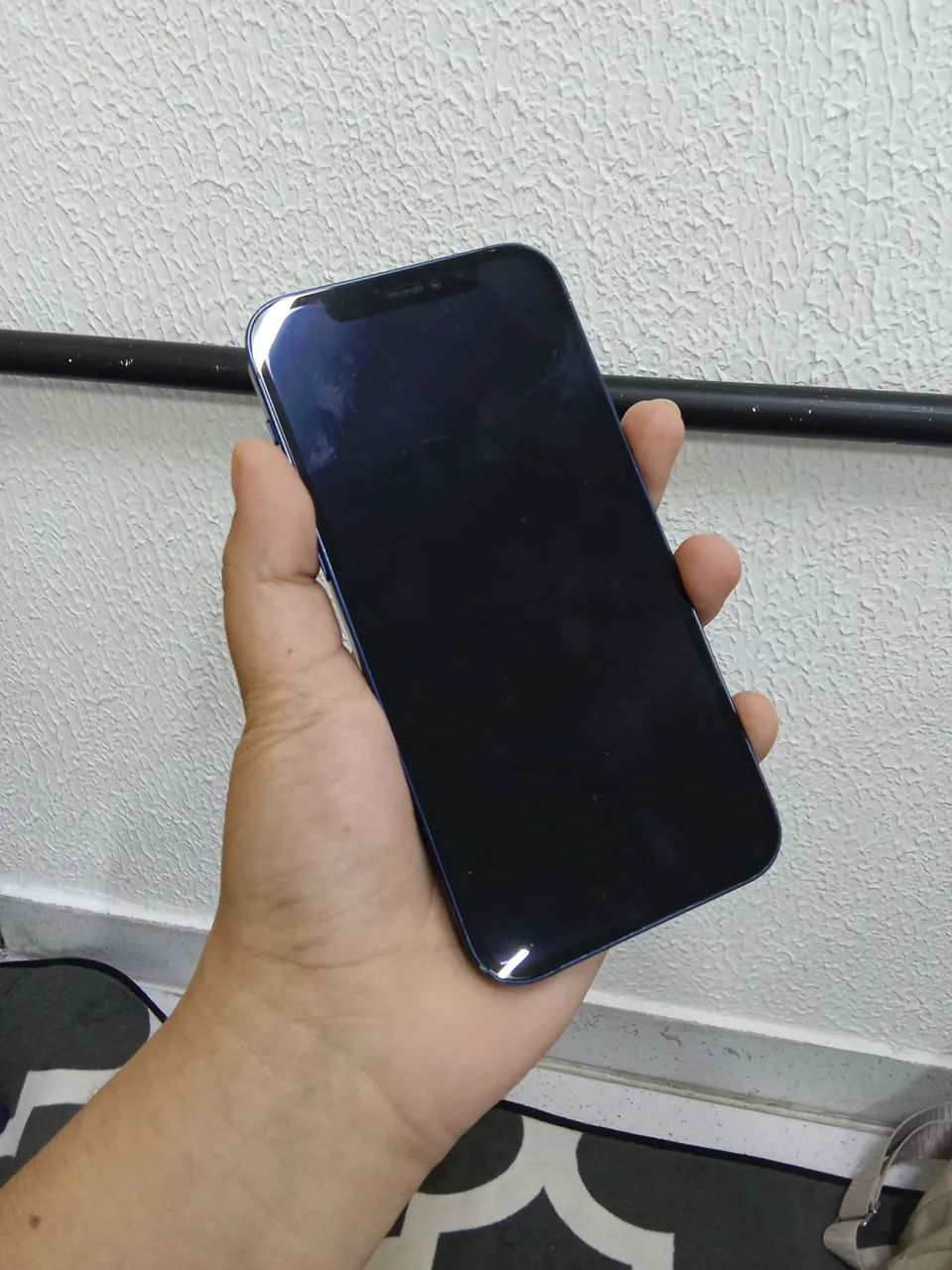 VENDO OU TROCO IPHONE 12 - Foto 2