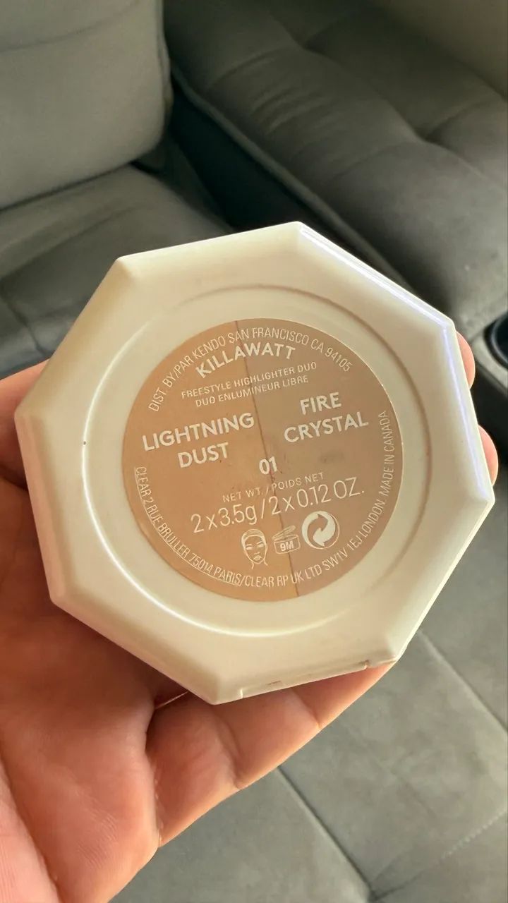 Iluminador Fenty Beauty - Foto 2