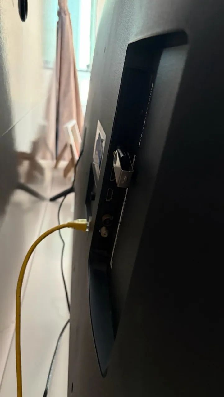Vende-se TV LG de 50 polegadas  - Foto 4