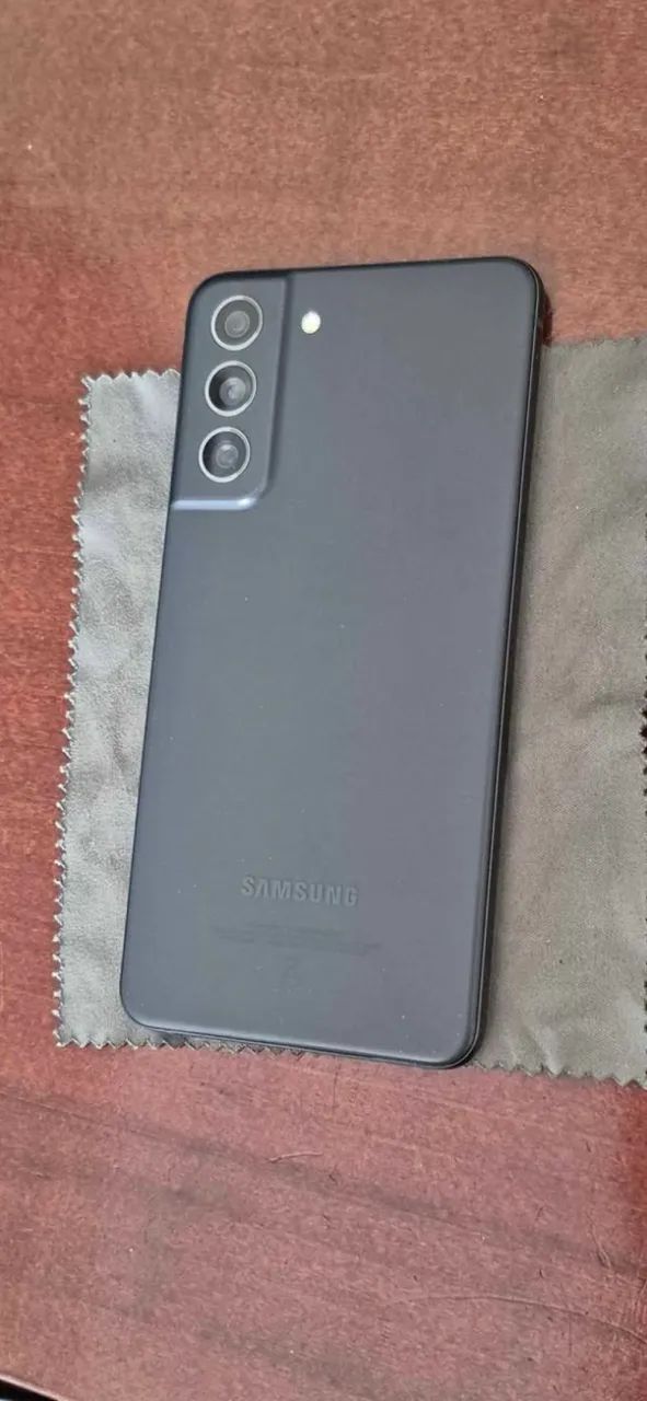 Samsung S21Fe - Foto 2