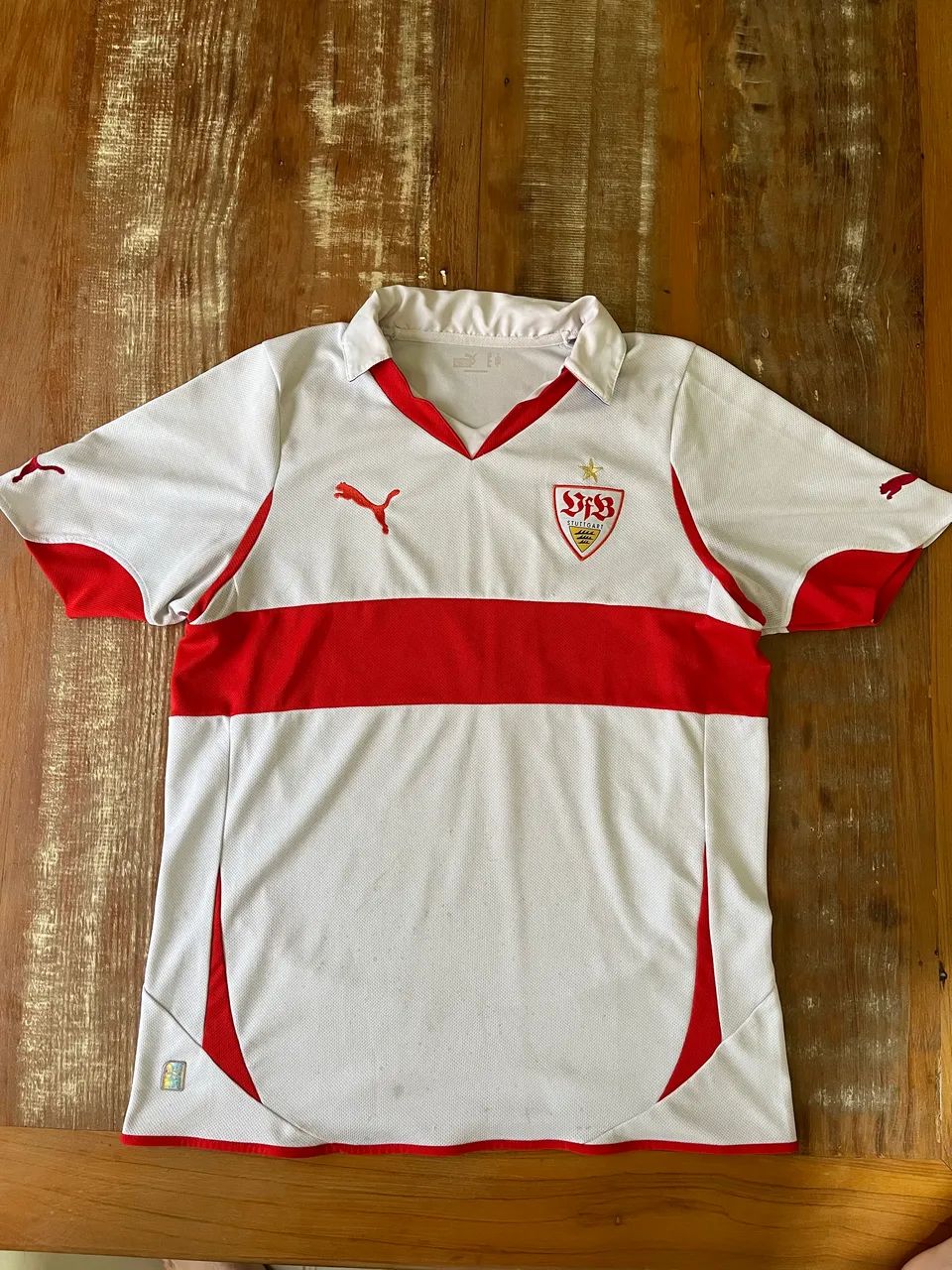 Camisa de futebol time Stuttgart