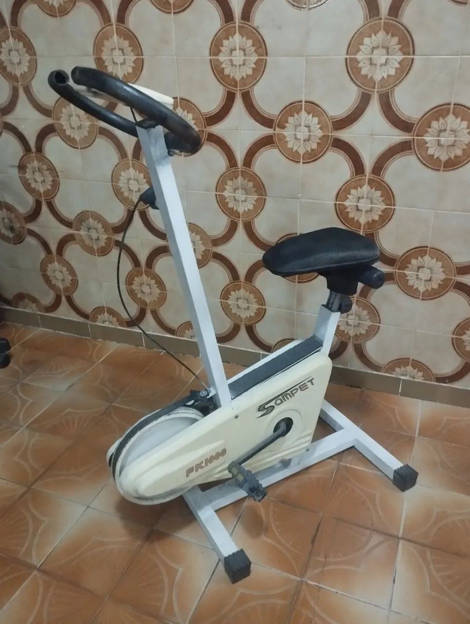 Bicicleta ergométrica antiga  - Foto 3