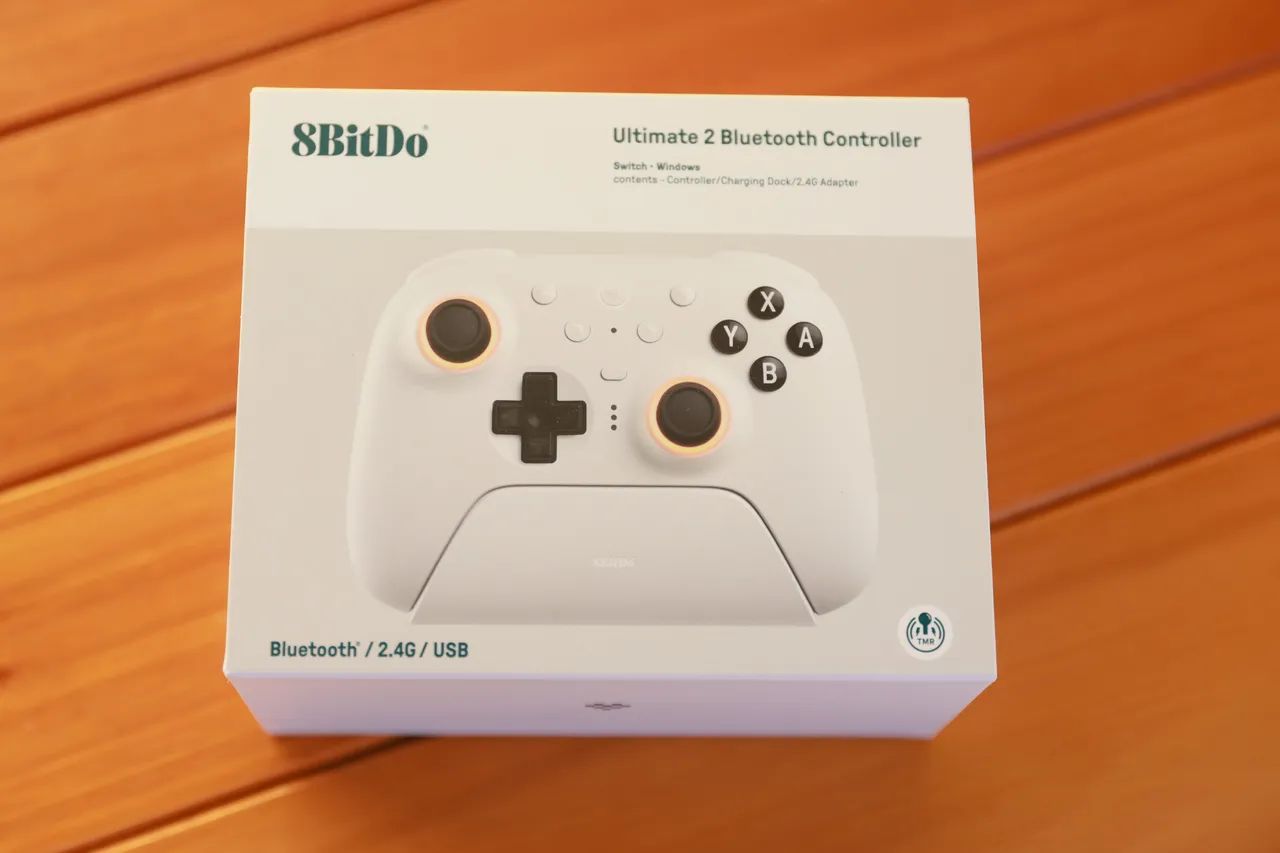 Controle 8Bitdo Ultimate Switch 1 e 2 | PC branco