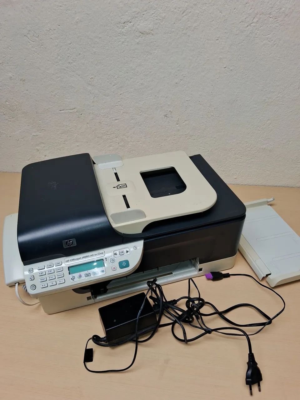 impressora HP Officejet J4680 All-in-One.