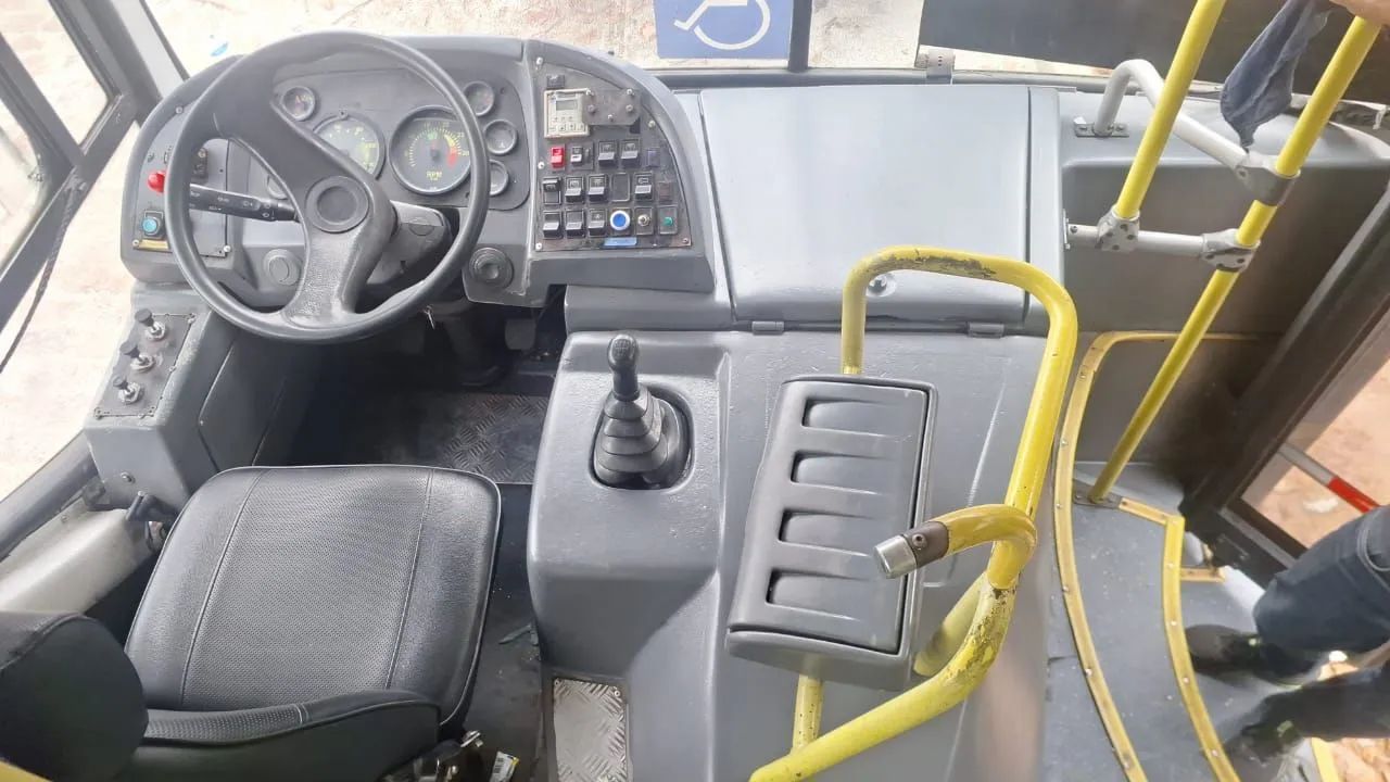 Onibus caio apache Mercedes 11/12 - Foto 4