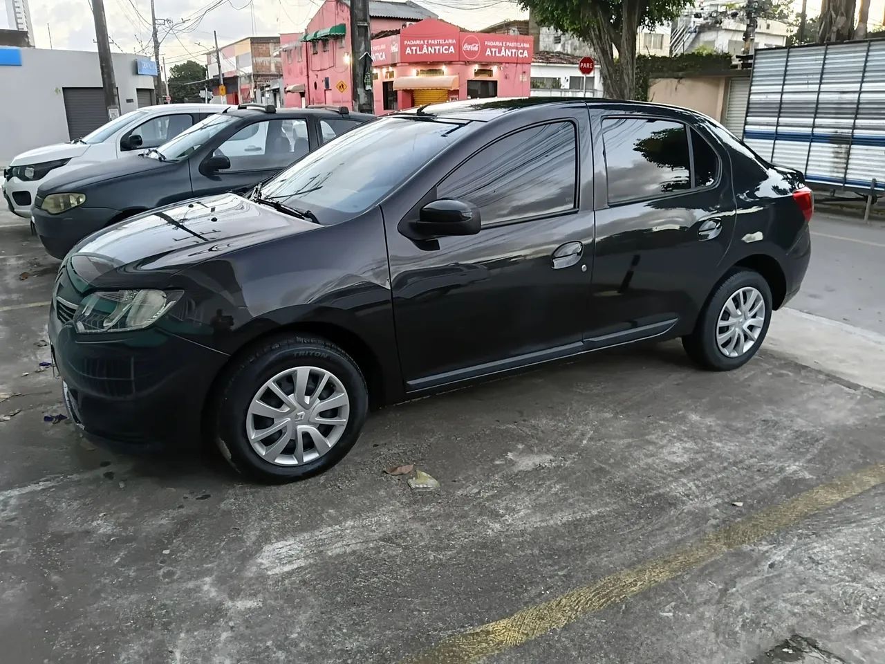Renault Logan LOGAN Expres./Exp. UP Hi-Flex 1.0 16V 4p 2014