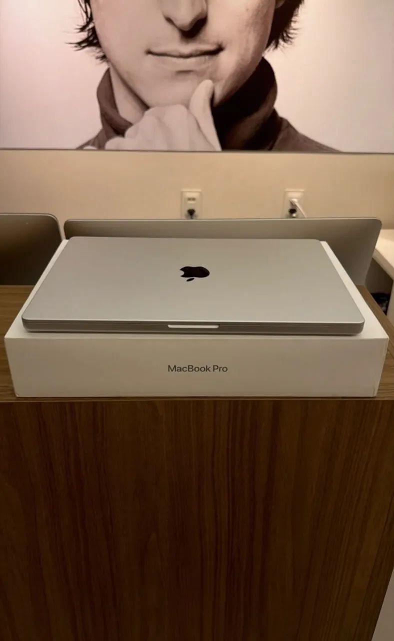 Macbook M4 MAX 36GB 1TB 16 POLEGADAS - Foto 3