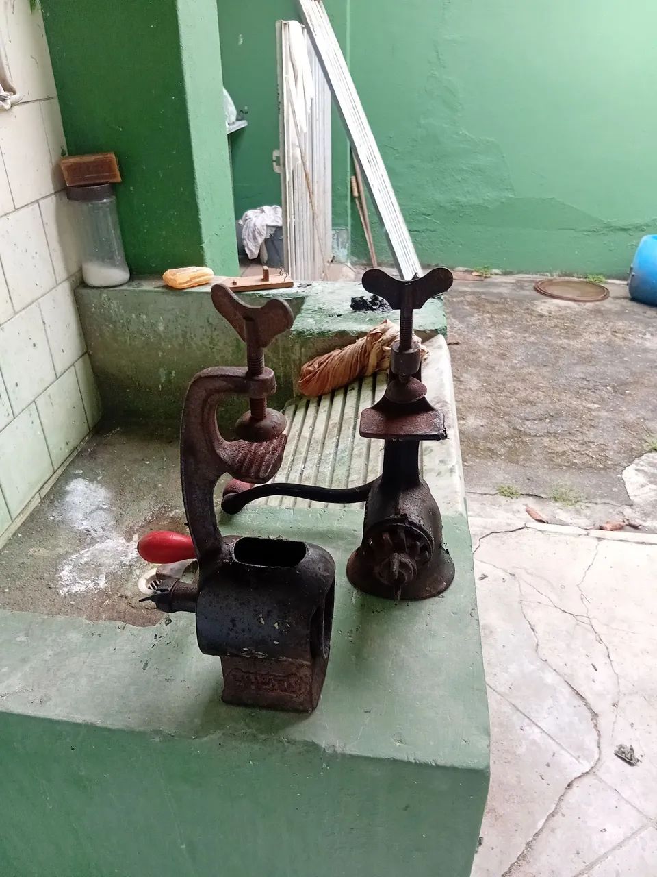 Moedor antigo de carne  - Foto 4