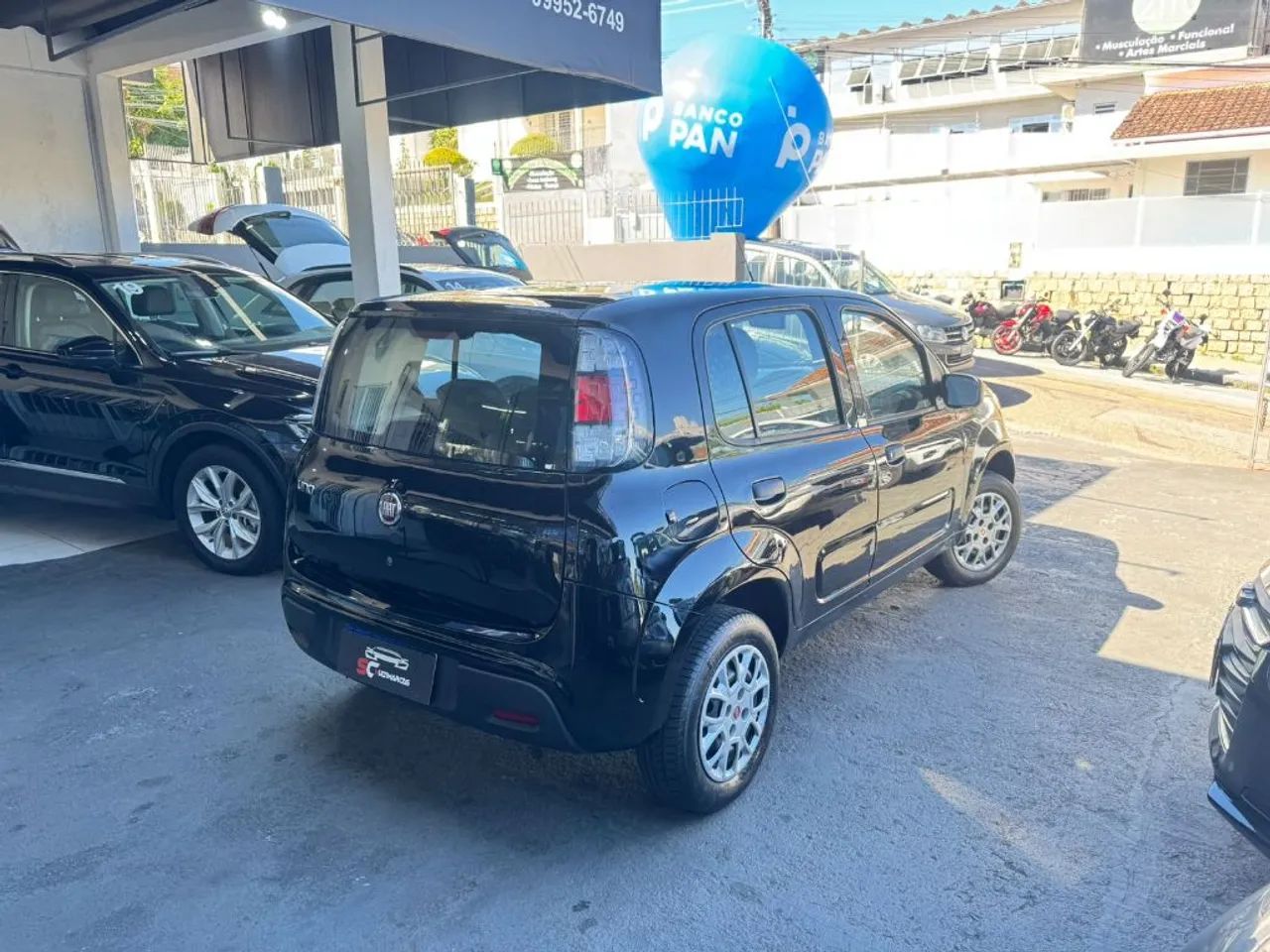 Fiat Uno Attractive 1.0 EVO Fire Flex 8V 5P 2021 - Foto 4
