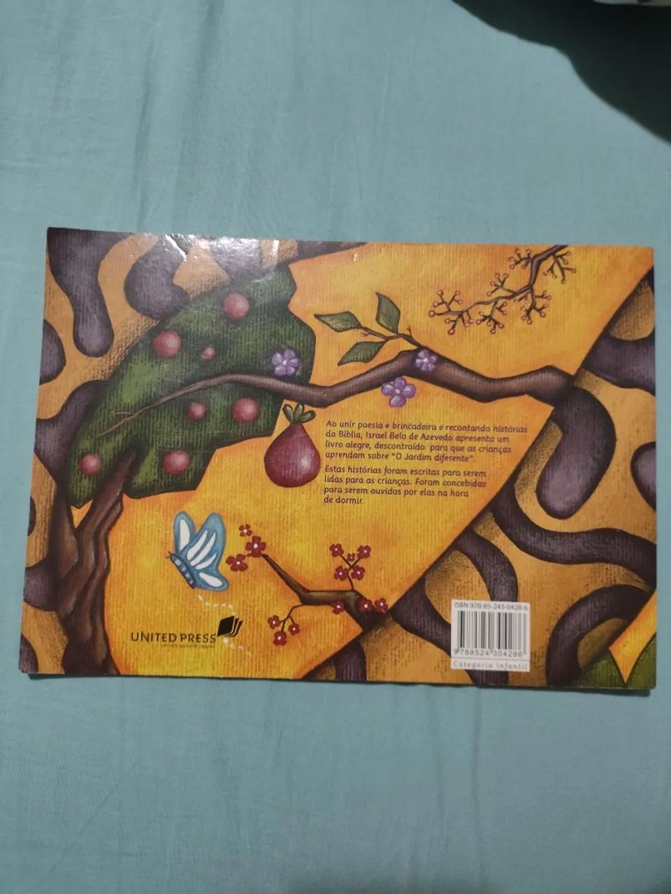 Livro O Jardim Diferente  - Foto 2