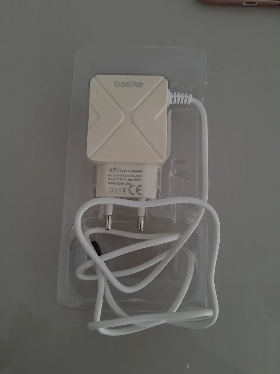 Vendo Carregador novo na caixa  - Foto 3