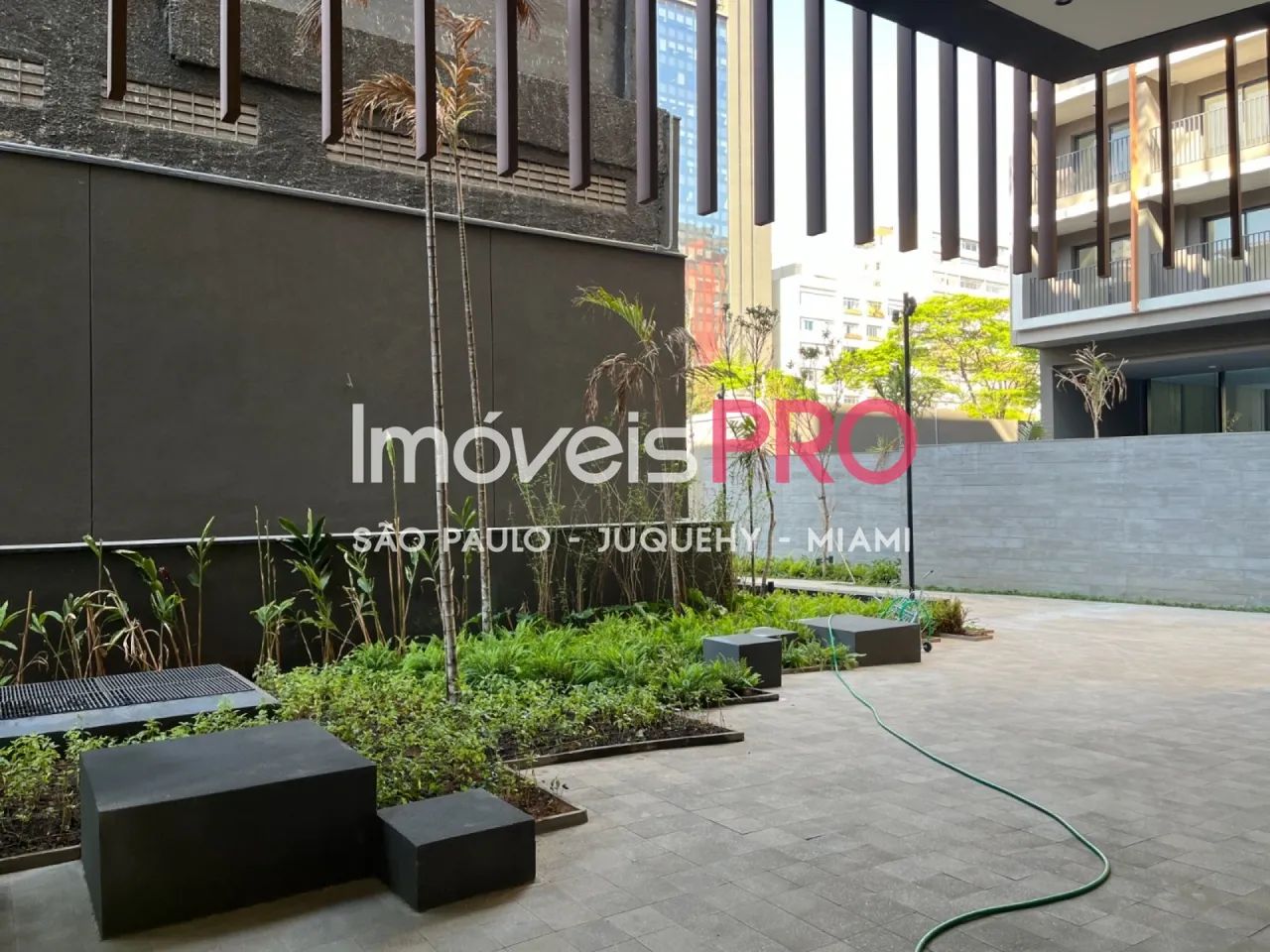 Prédio comercial de 2 andares - Foto 11