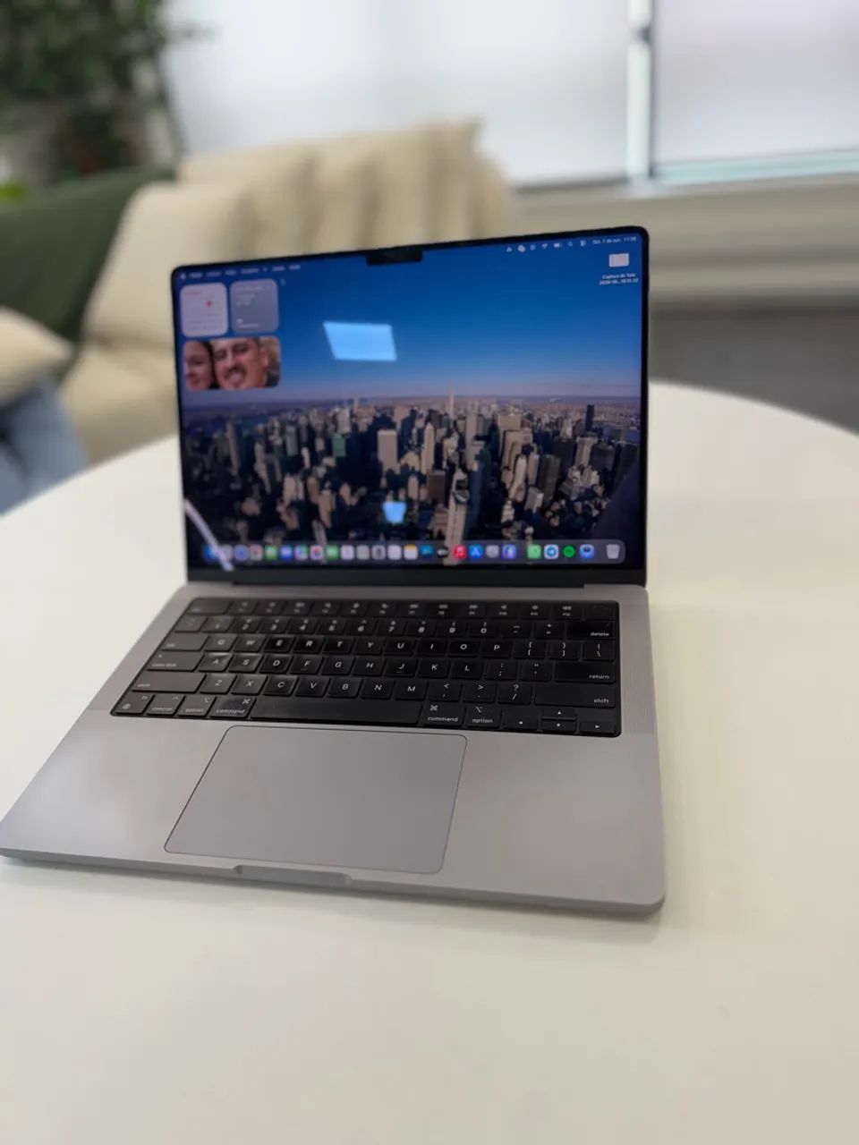MacBook M2 Pro 