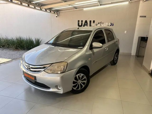 Toyota Etios ETIOS X 1.3 Flex 16V 5p Mec. 2015