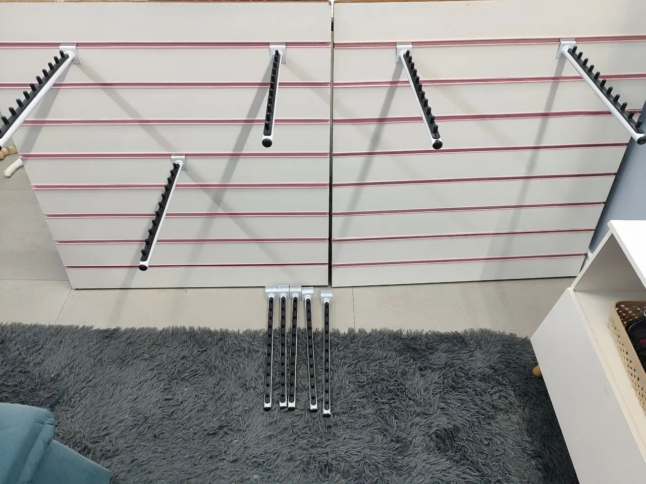 Painel para loja, chapa ranhurada já com canaletas  - Foto 2
