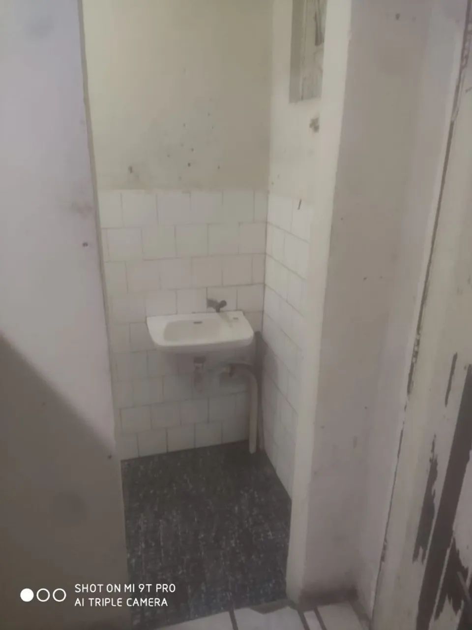 Quarto com Banheiro (Aluga-se) (Uberaba) - Foto 2