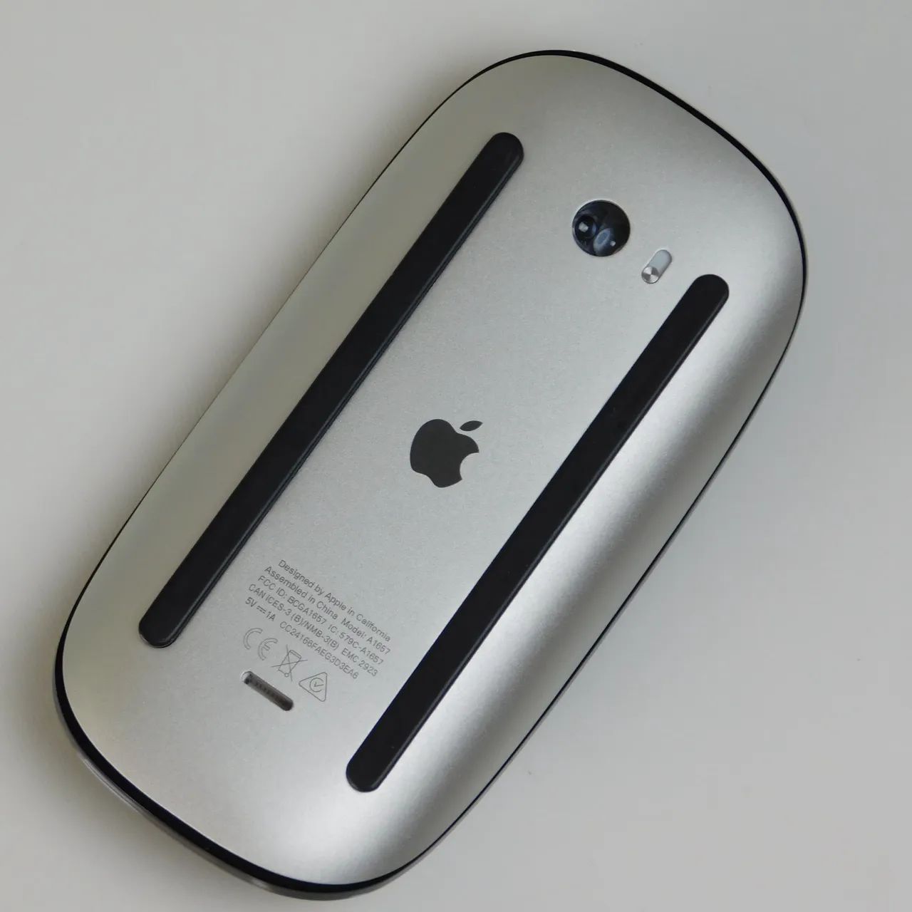 Apple Magic Mouse 2 Cinza Espacial - Foto 4