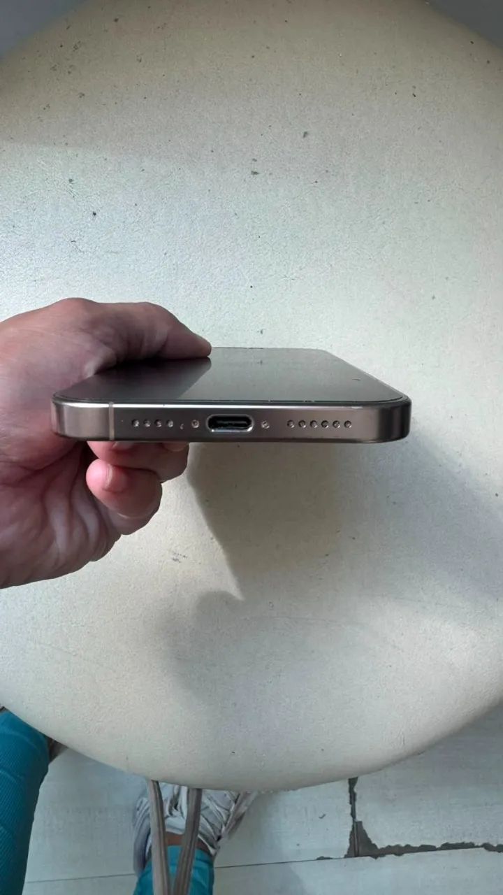 Iphone 16 Pro Max - Foto 4