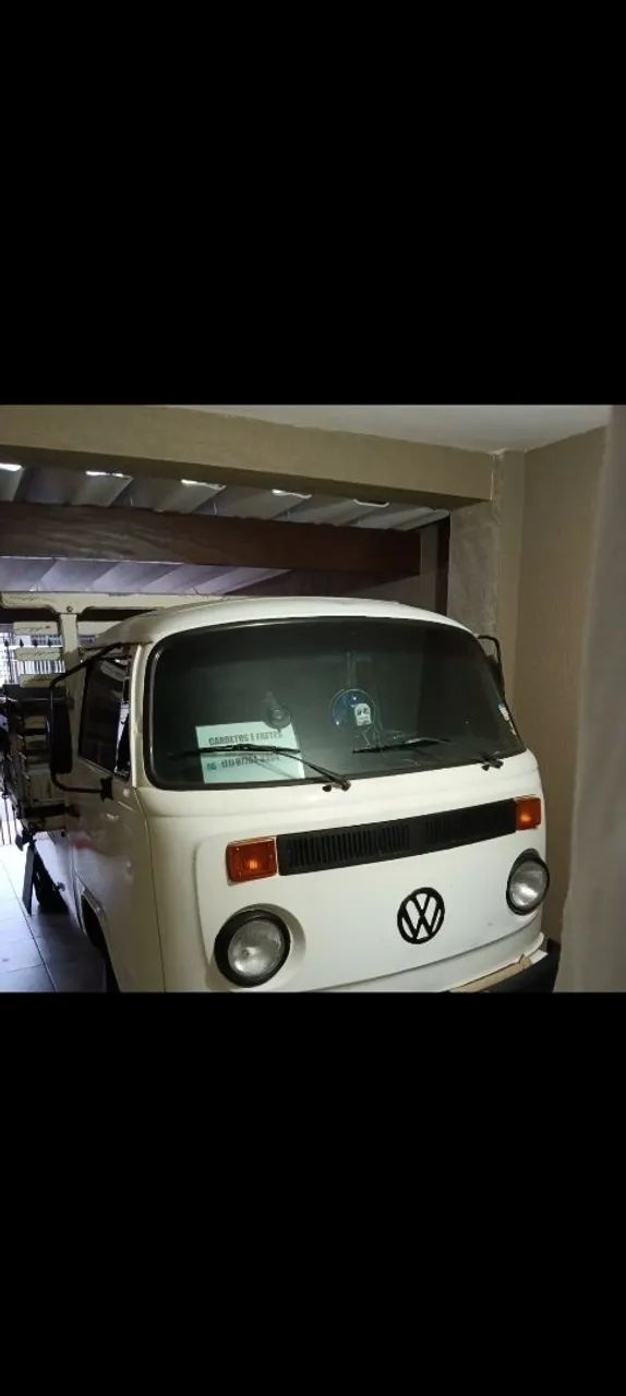 carreto com Kombi 