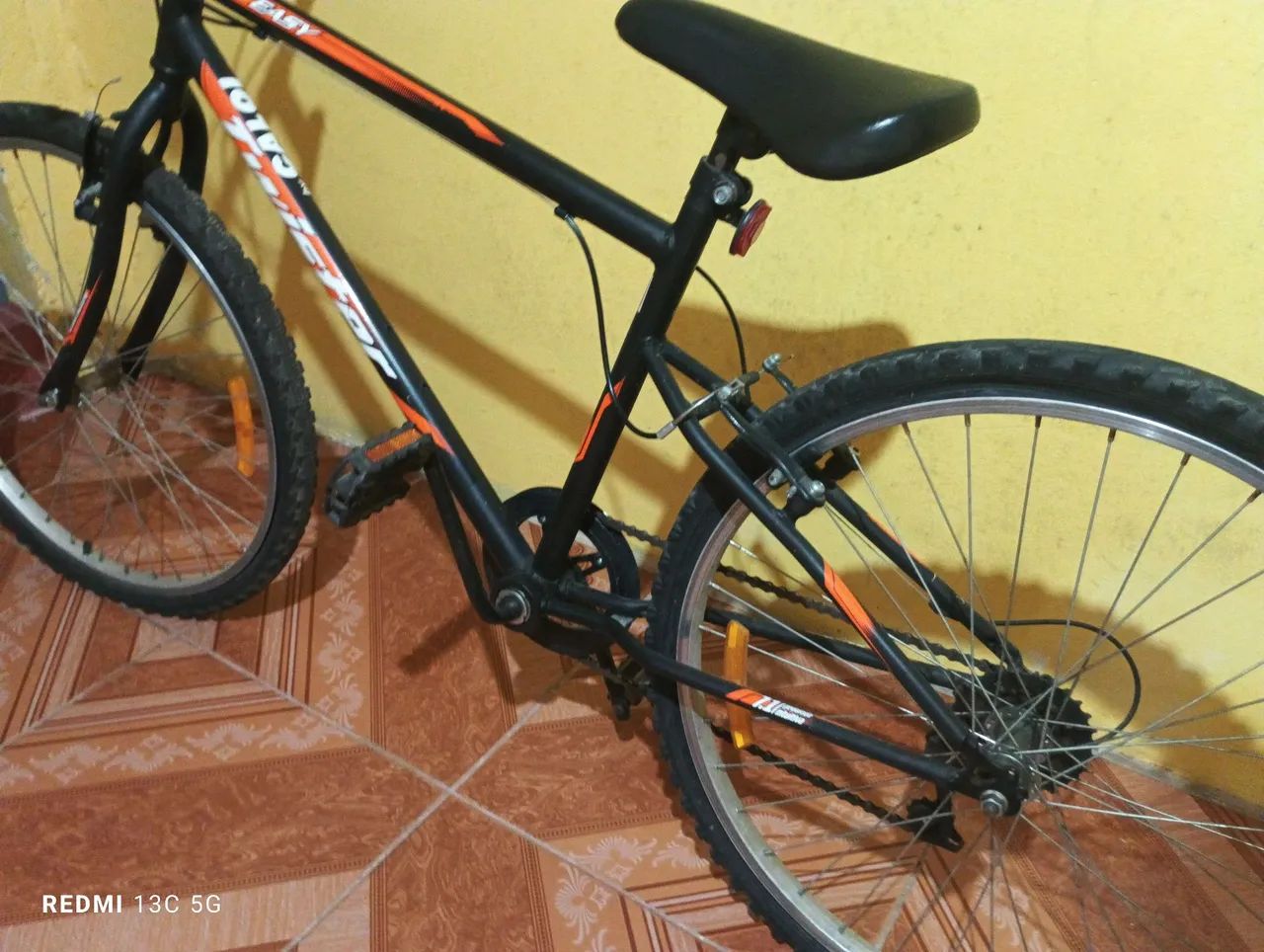 Bicicleta nova em bom estado semi nova com pouco tem de uso  - Foto 4