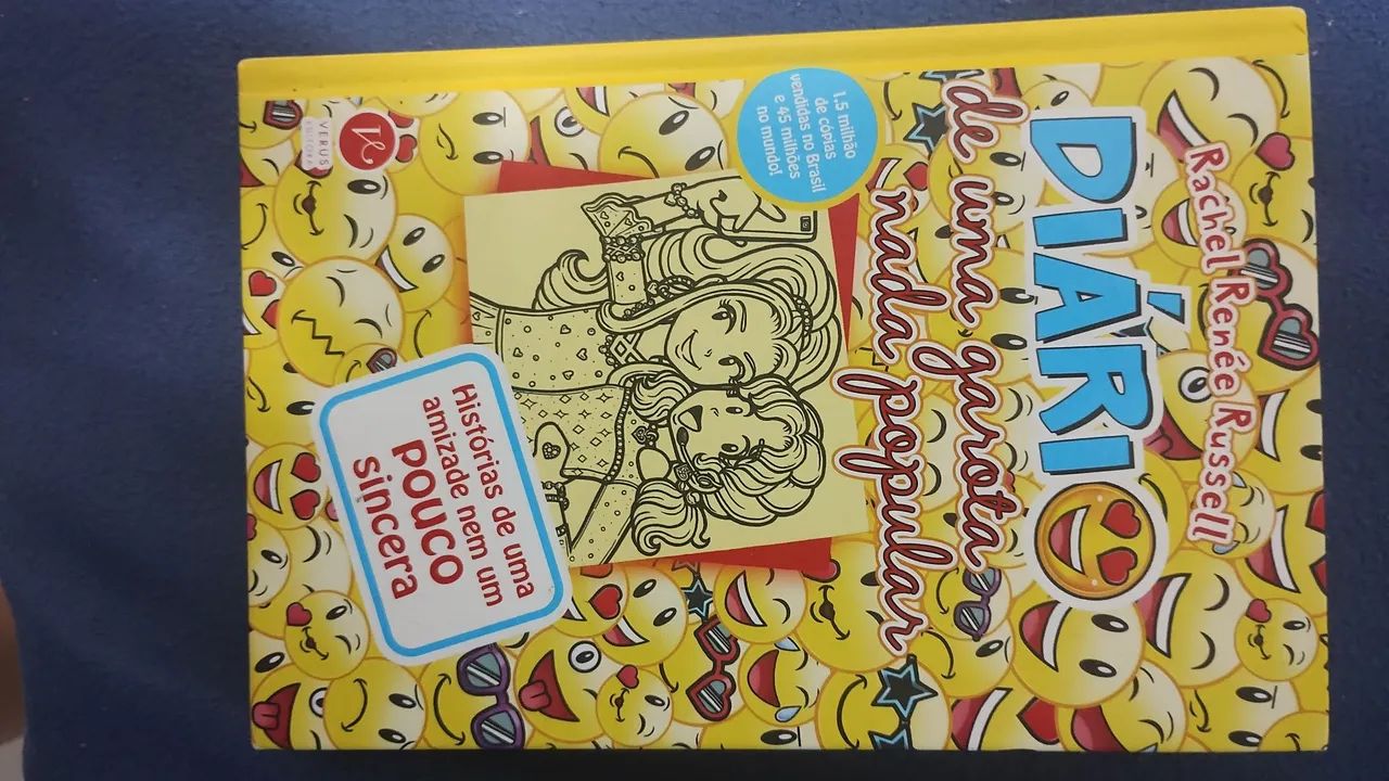 Livro - Diário de Uma Garota Nada Popular 14