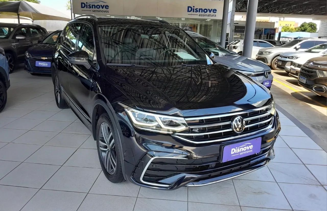 Volkswagen Tiguan TIGUAN Allspac R-Line 300 TSI 2.0 2024