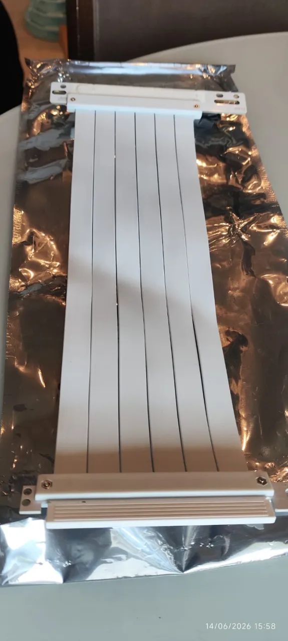 Cabo Extensor Flexível Placa De Vídeo Pcie 3.0 X16 30cm