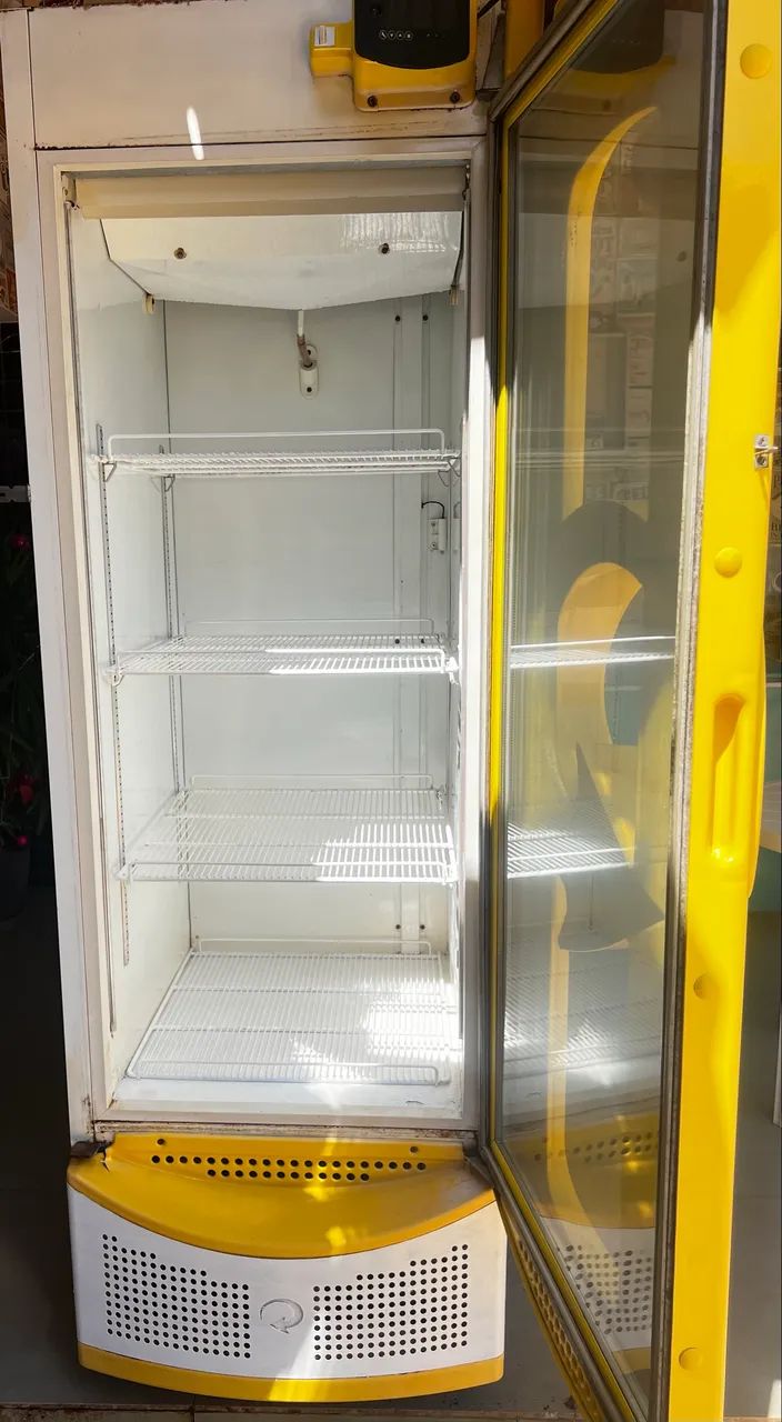 Cervejeira Metalfrio - Ótimo Estado - Foto 2