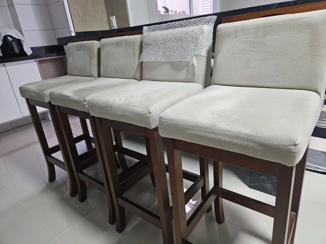 4 Banquetas 