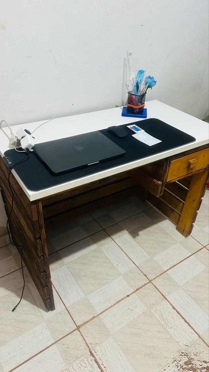Vende-se escrivaninha  - Foto 3