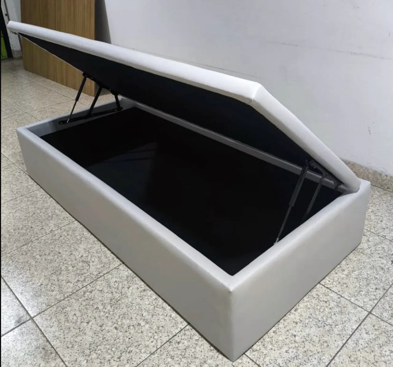 Cama box baú 