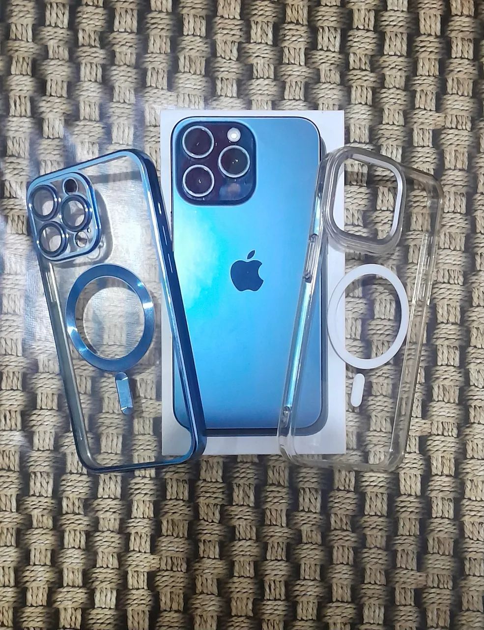 iPhone 15 Pro Max 256GB SIMフリー 水没ジャンク iPhone 15 pro Max azul 256GB - Celulares e Smartphones - Taquara