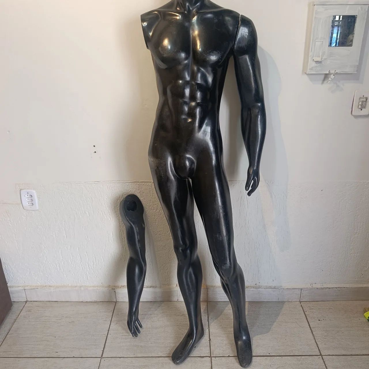 Vende se manequins e objetos para loja  - Foto 3