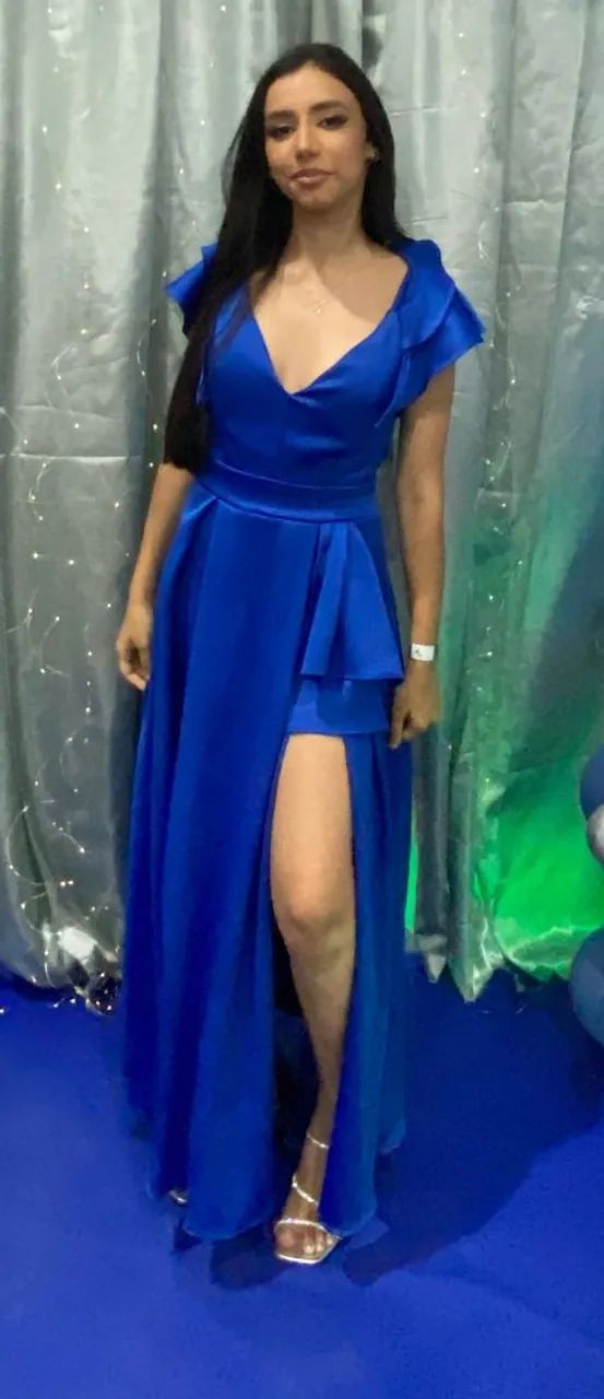 Vestido de festa (Azul Royal) usado apenas 1 vez (Tam P mas veste um M ...