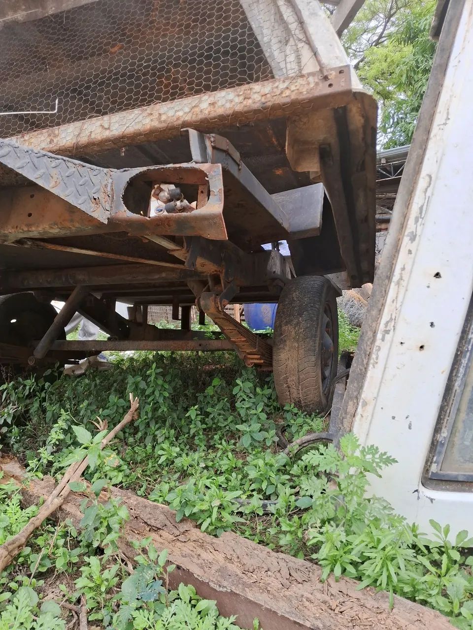 Carretinha para carro com engate  - Foto 4