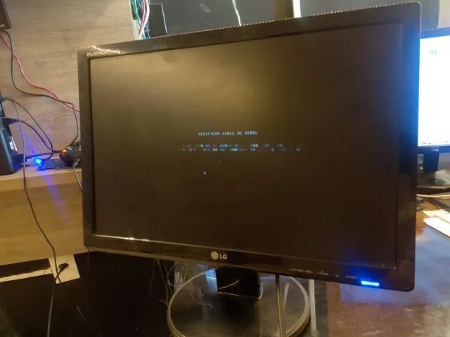 Monitor LG w1942S -PF - Foto 4
