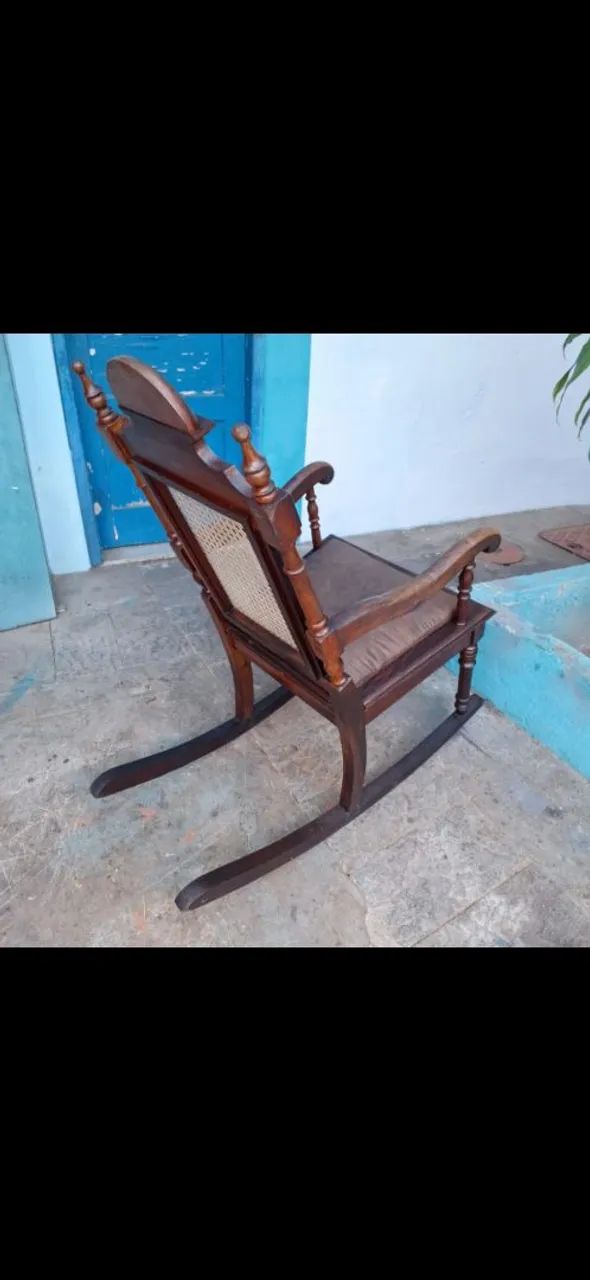 CADEIRA DE BALANÇO ANTIGO - Foto 2