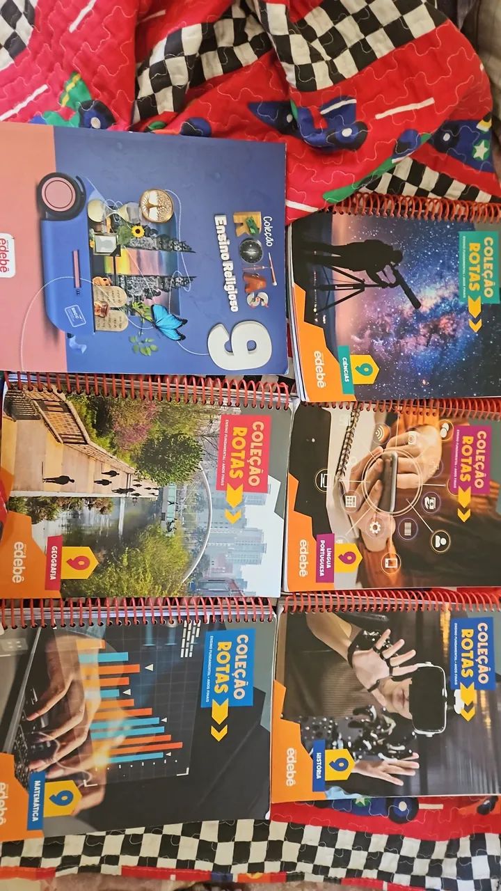 Livros 9 ano Edebe