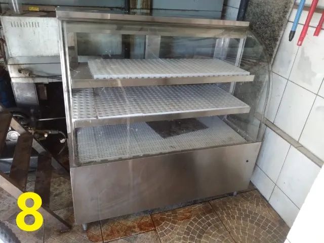 Expositor frio de vidro curvo 1,20m inox USADO